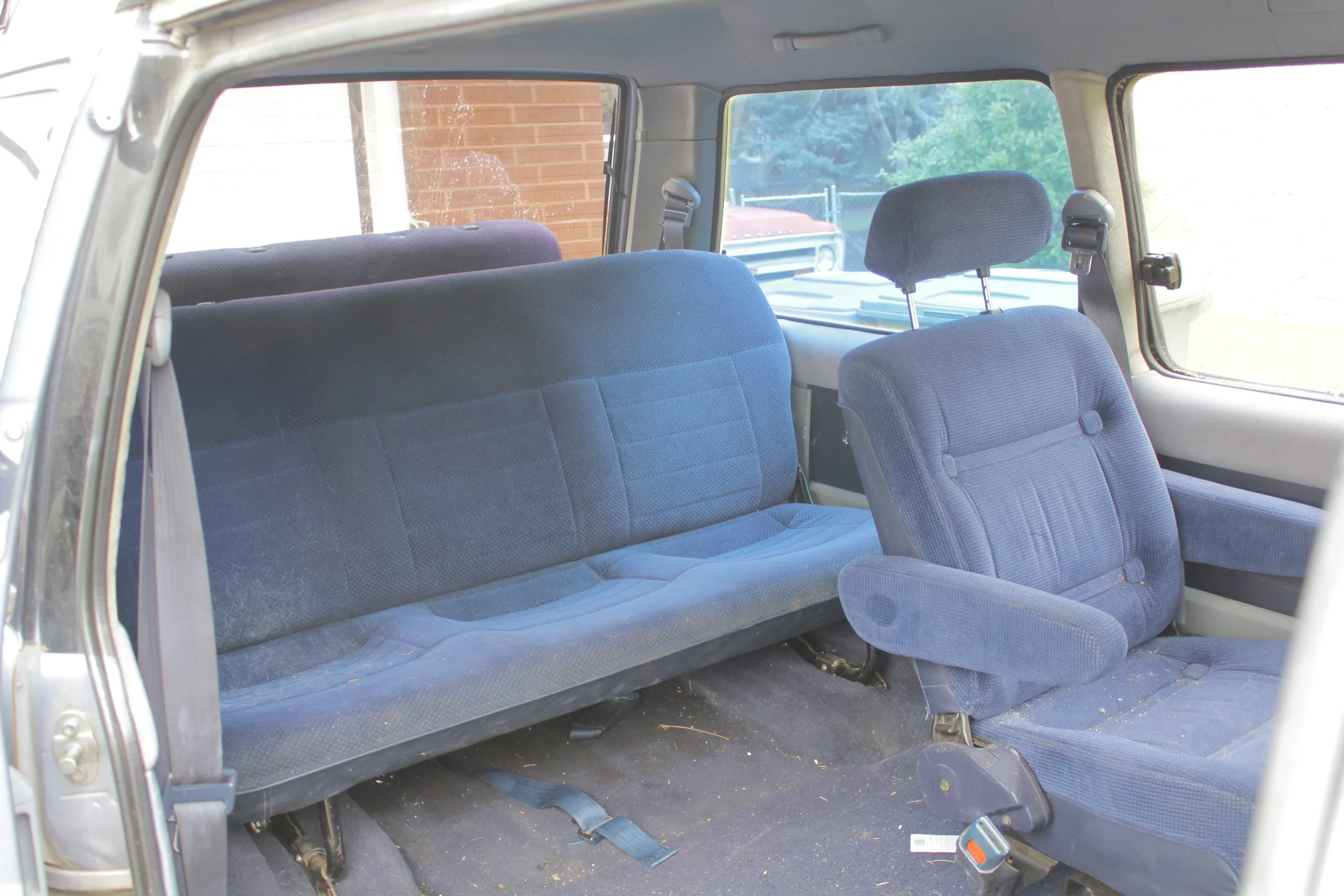 1989 Toyota Van Wagon - Vintage Camper Space Cruiser - Original Dual Sunroofs