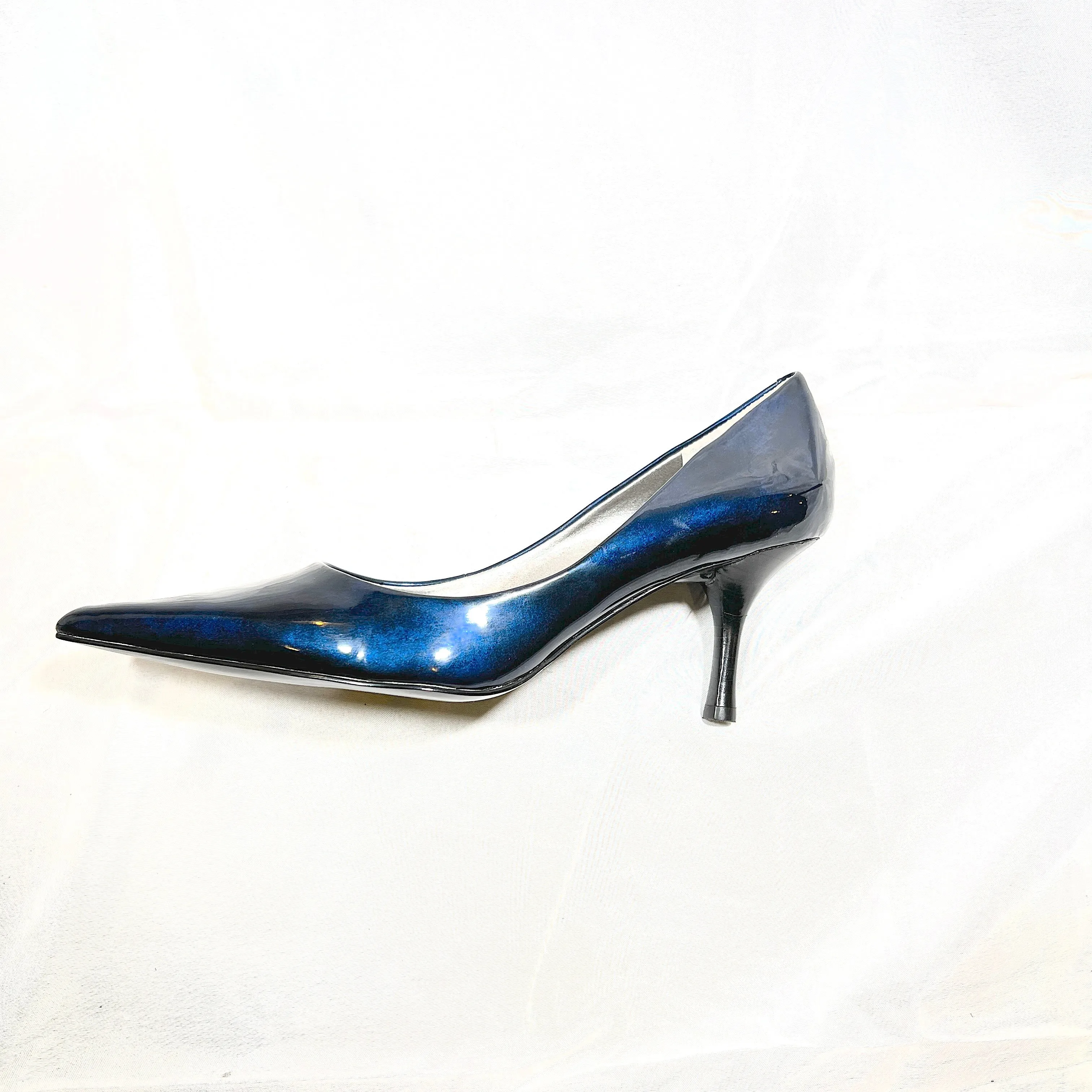 JONES NEW YORK •Cecelius• Pointed-Toe Pump