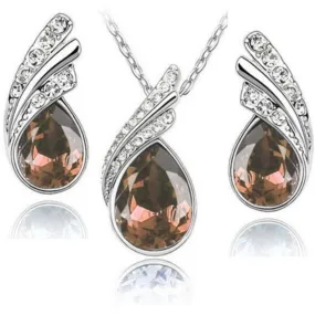 Royal Queen Light Brown Gem Set